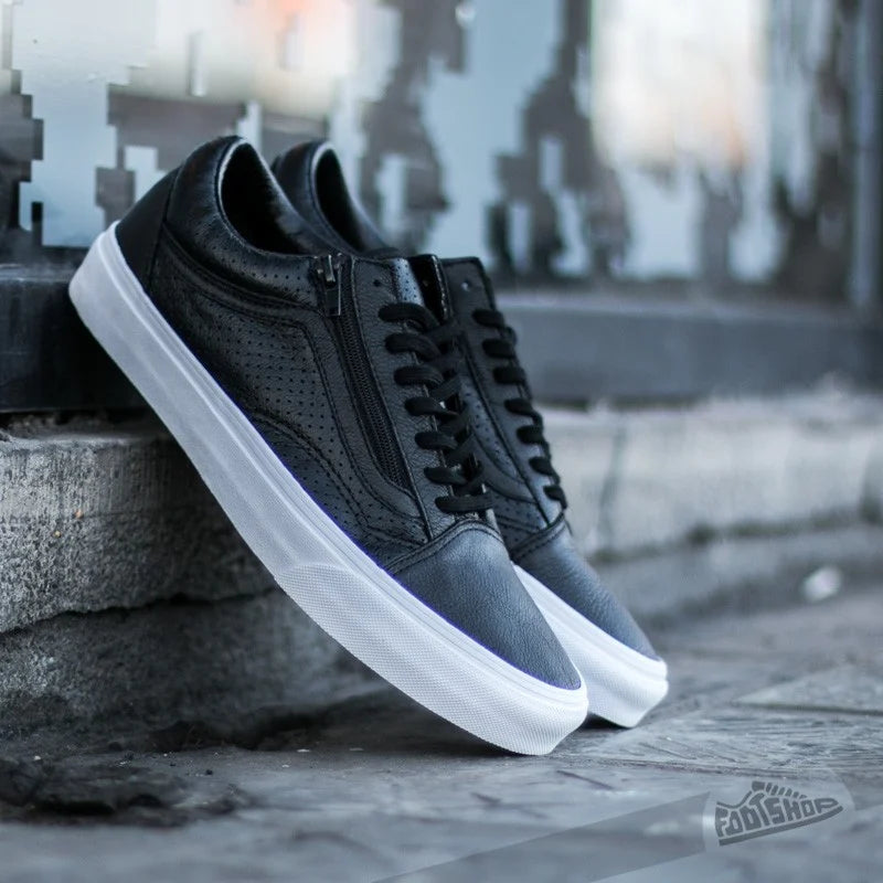 VANS OLD SKOOL VIP (PERF LEATHER) - BLACK