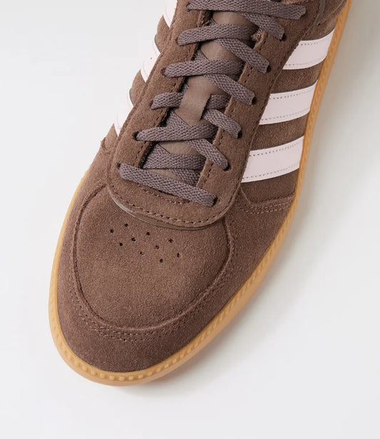 ADIDAS WOMENS BREAKNET SLEEK - Earth Strata / Clear Pink / Gum