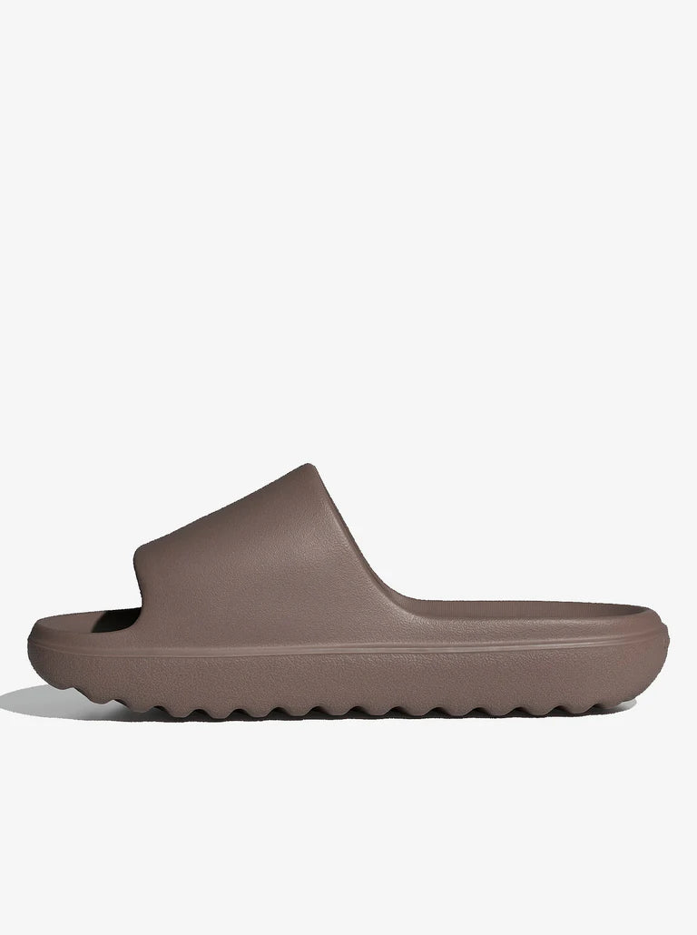 ADIDAS ADILETTE LUMIA SLIDES - TRACE BROWN