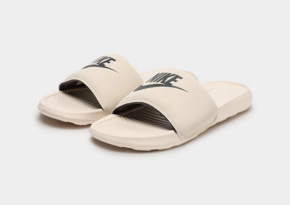 NIKE WOMENS VICTORI ONE SLIDE - PEARL WHITE/ASH