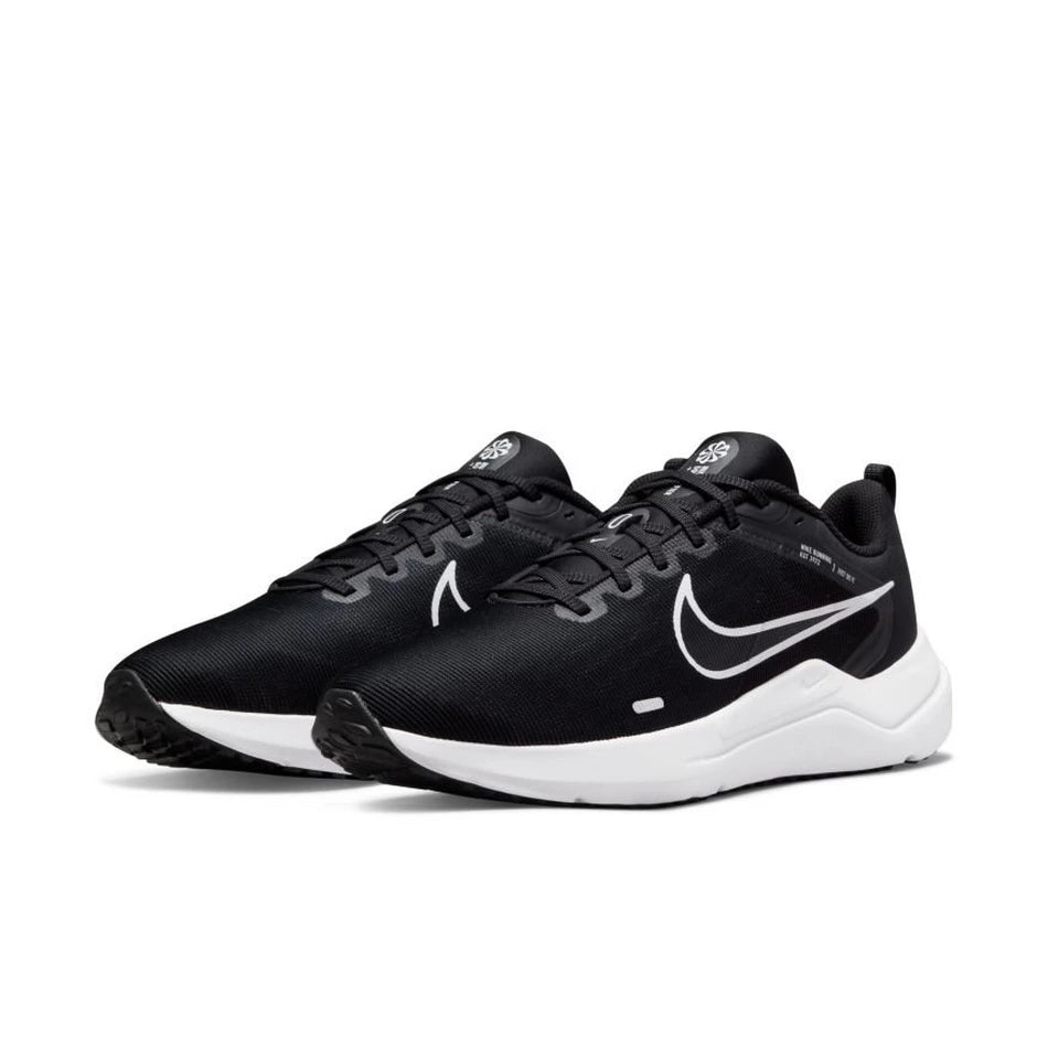 NIKE DOWNSHIFTER 12 - BLACK/WHITE-DARK SMOKE GREY