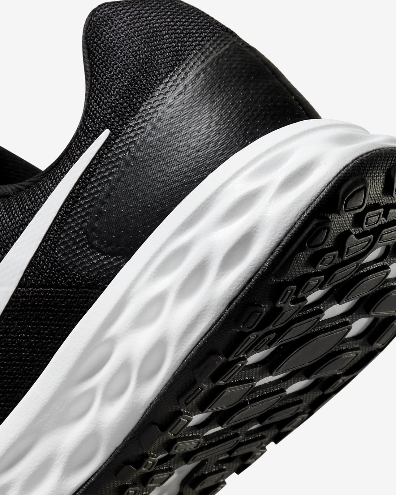 NIKE REVOLUTION 6 NN 4E - BLACK/WHITE-IRON GREY