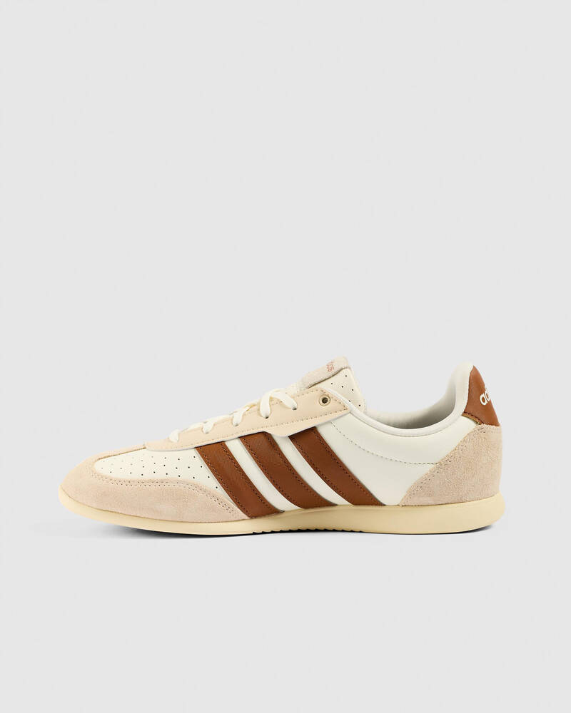 ADIDAS WOMENS BARREDA LO - Off White / Dusky Bronze / Warm Vanilla
