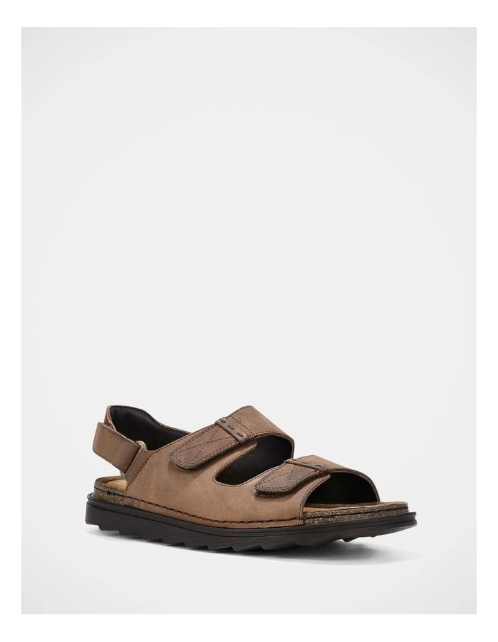HUSH PUPPIES IZAR - BROWN WILD
