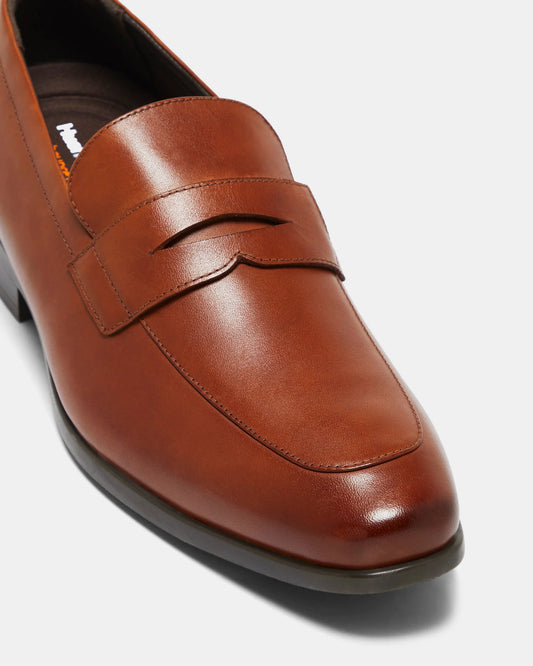 HUSH PUPPIES NORTON - TAN