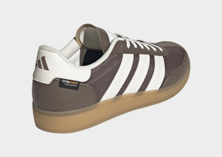 ADIDAS TRAINING SPEZIAL - Earth Strata / Off White / Earth Strata