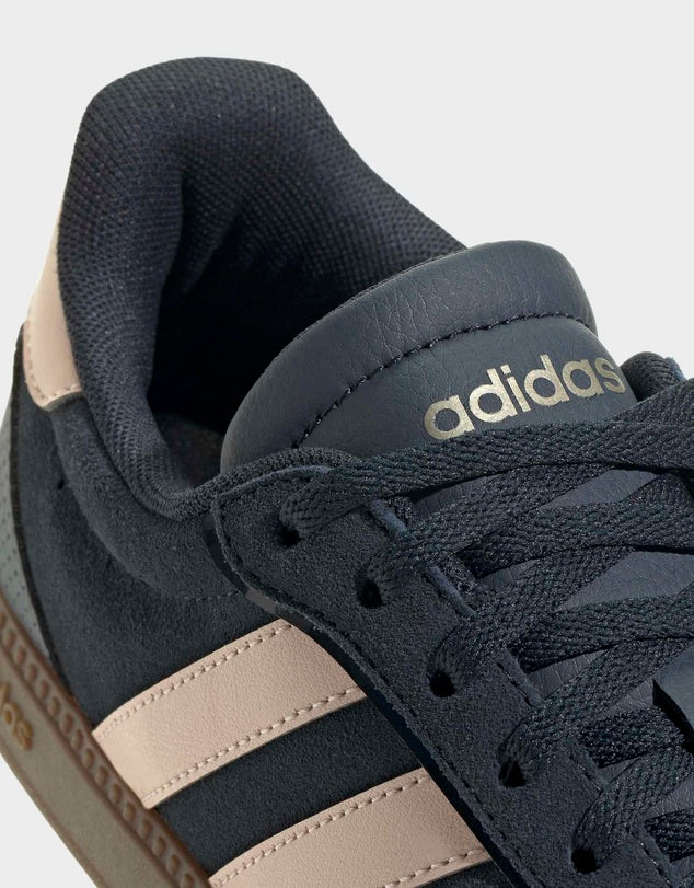 ADIDAS WOMENS BREAKNET SLEEK - Aurora Ink / Blush Pink / Cloud White