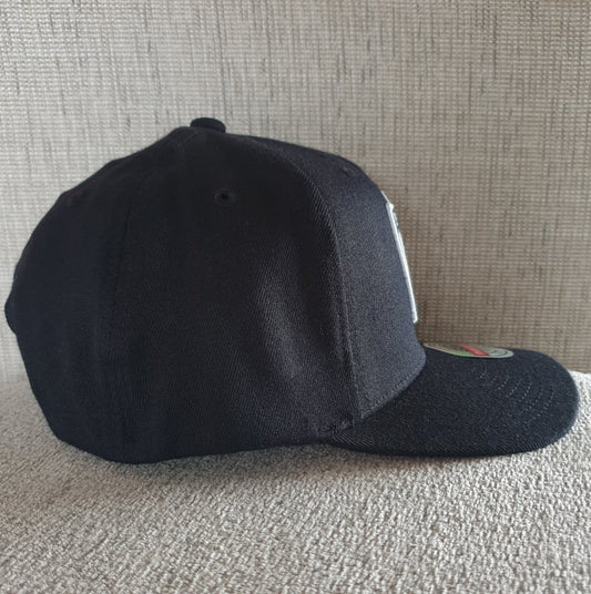 MITCHELL & NESS RAIDERS SNAPBACK - BLACK/GREY