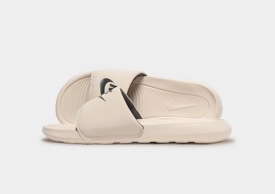NIKE WOMENS VICTORI ONE SLIDE - PEARL WHITE/ASH